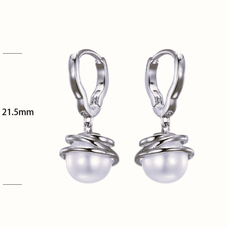 Cercei cu perla alba